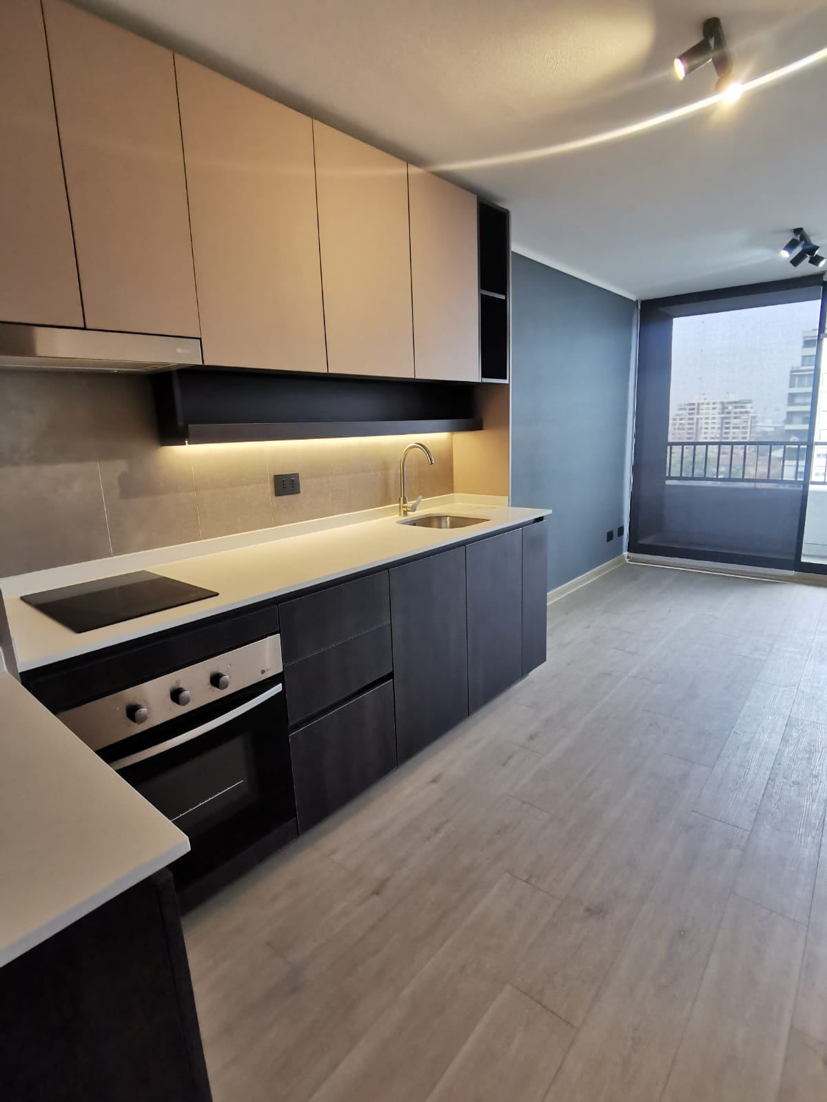 Cocina de un departamento en Aldunate